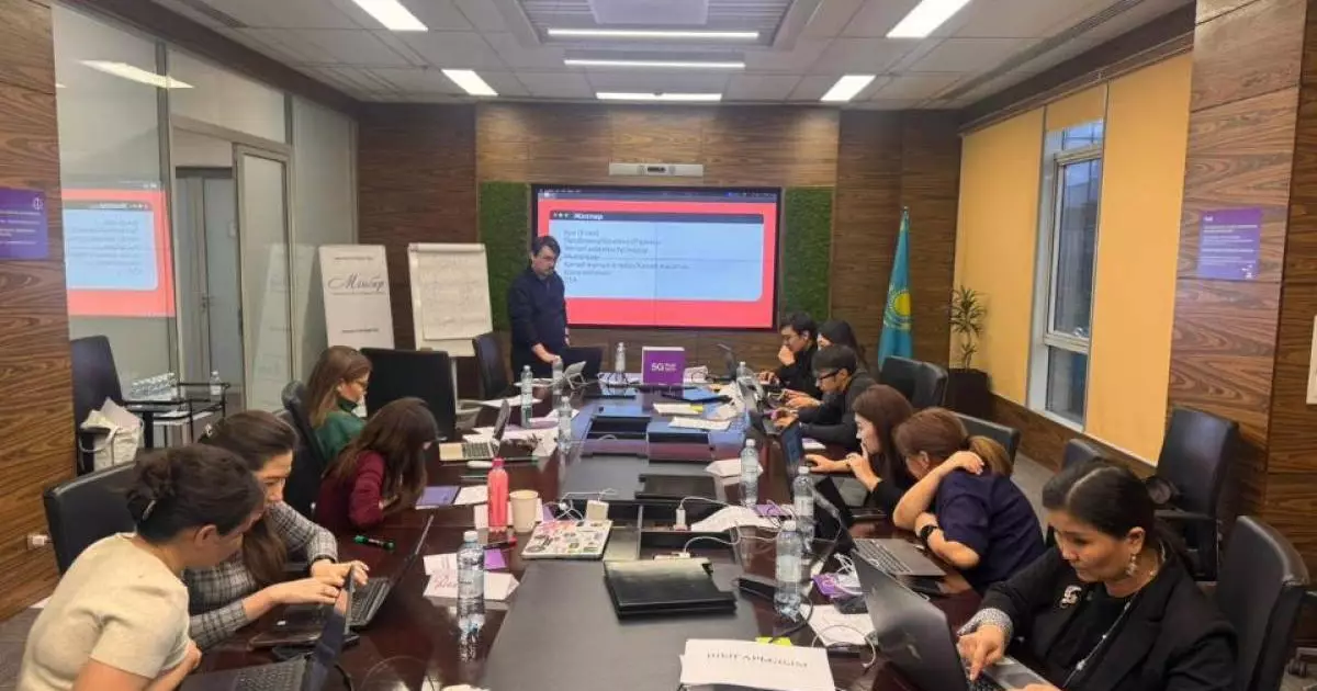  Алматыда журналистердің екі айға жалқасқан тренингі аяқталды 