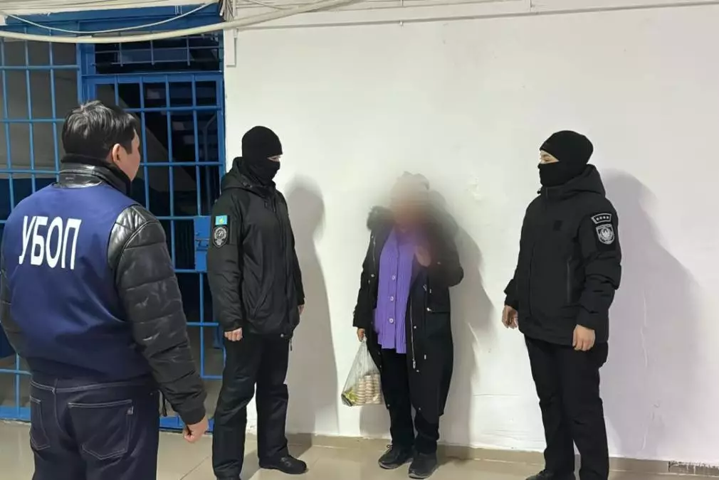 Шантаж через соцсети обернулся задержанием для кызылординки