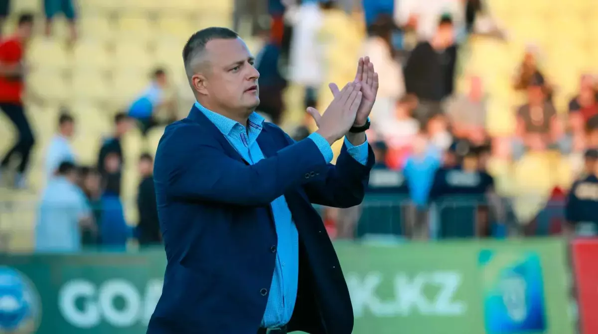 Виталий Жуковский “Атыраудан” кетеді деген ақпарат жалған болып шықты