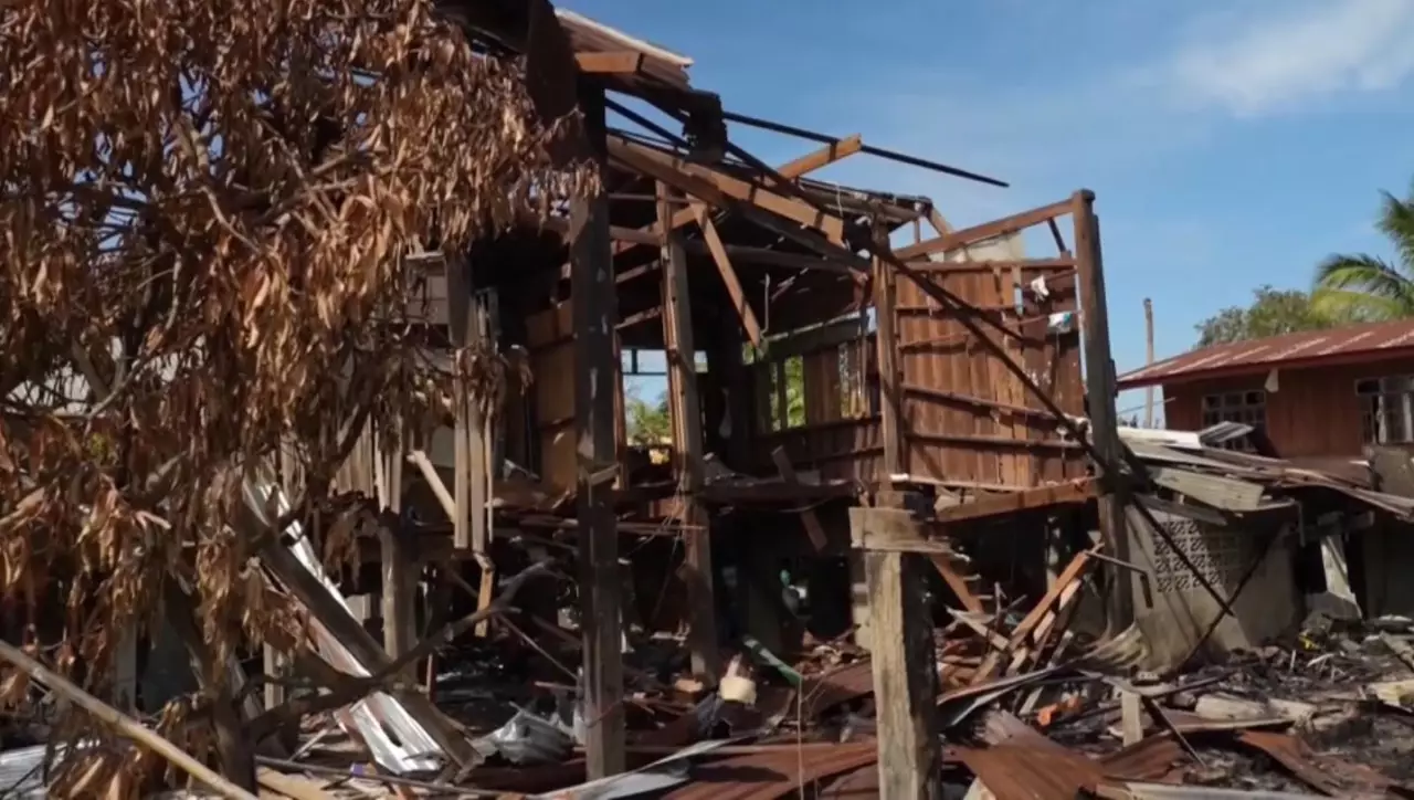 Таиланд Камбоджа аумағын атқылады