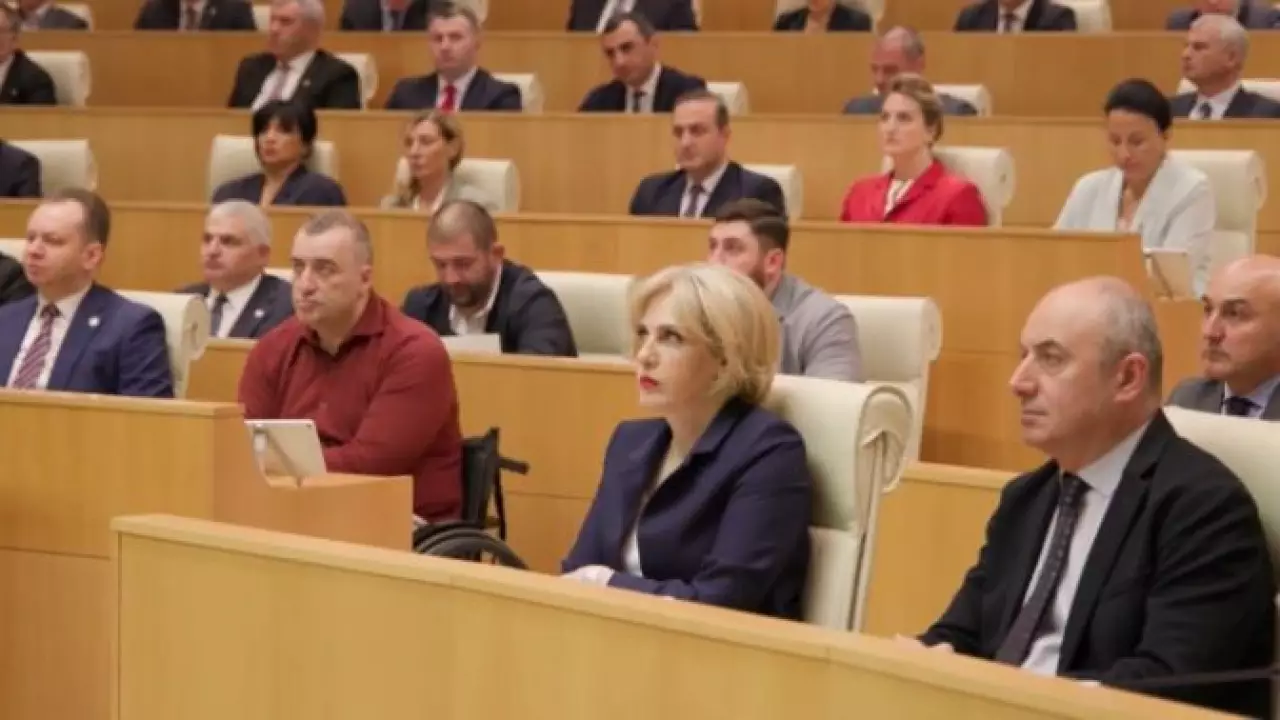 Грузия упраздняет антикоррупционное бюро