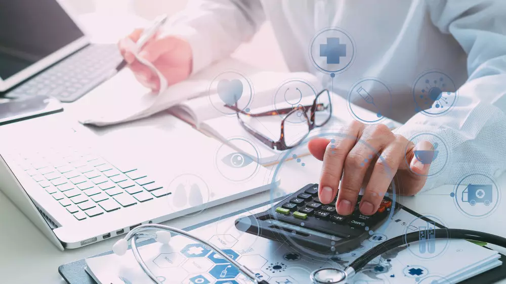 Индивидуальные счета в ОСМС: кто платит больше всех и сколько можно накопить