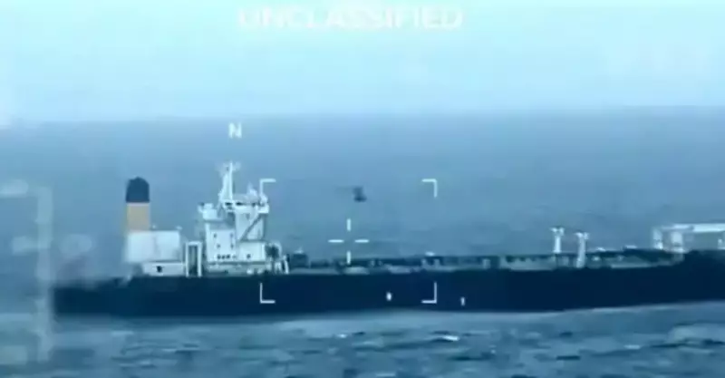 США присвоят задержанные у Венесуэлы танкеры и нефть, заявил Трамп