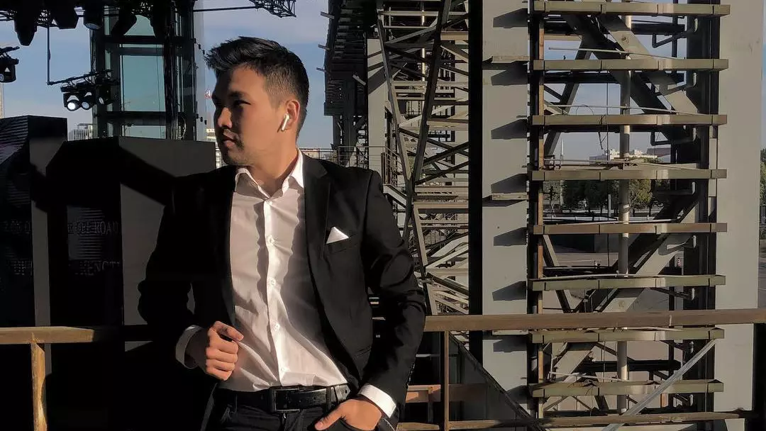 Виолончель как призвание: интервью с Талгаром Толкынулы