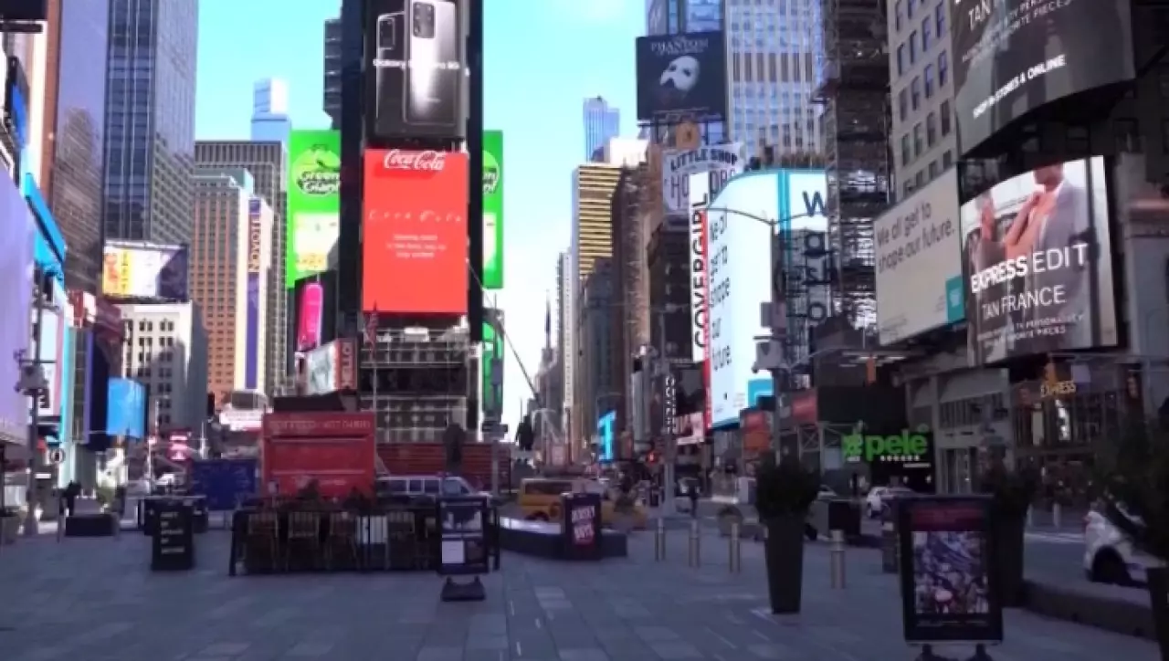 Хакеры взломали музыкальный каталог Spotify