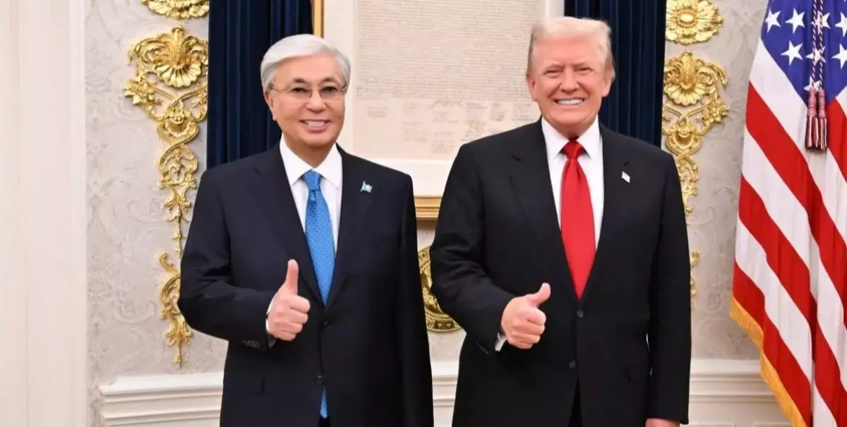 Дональд Трамп Қасым-Жомарт Тоқаевқа сыйлық жолдады