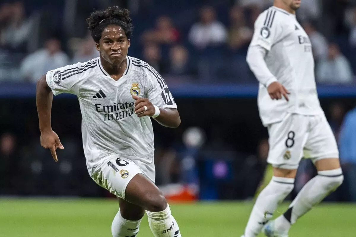 "Реал" шабуылшысы Франция чемпионатына ауысты