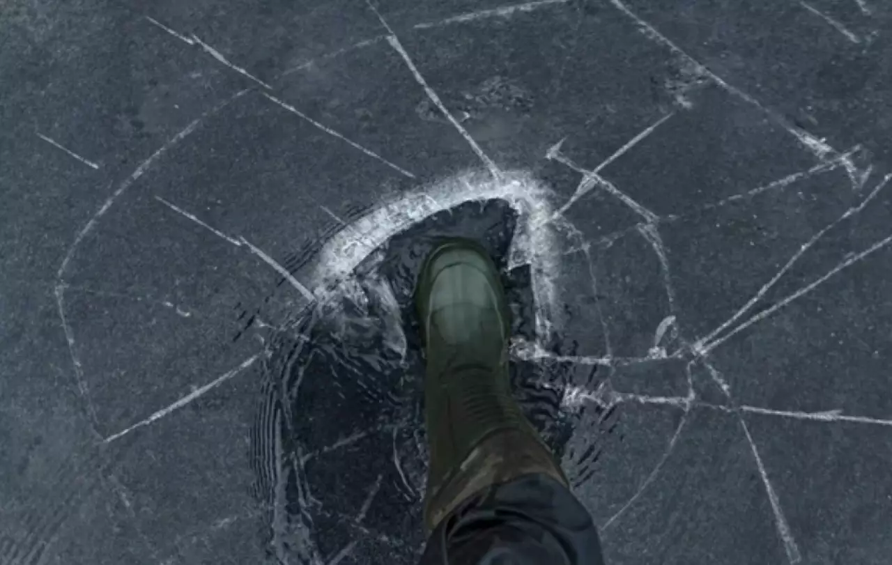 Безопасность на льду: советы от спасателей