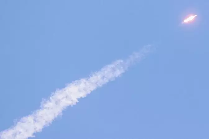 Первая коммерческая южнокорейская ракета разбилась сразу после старта