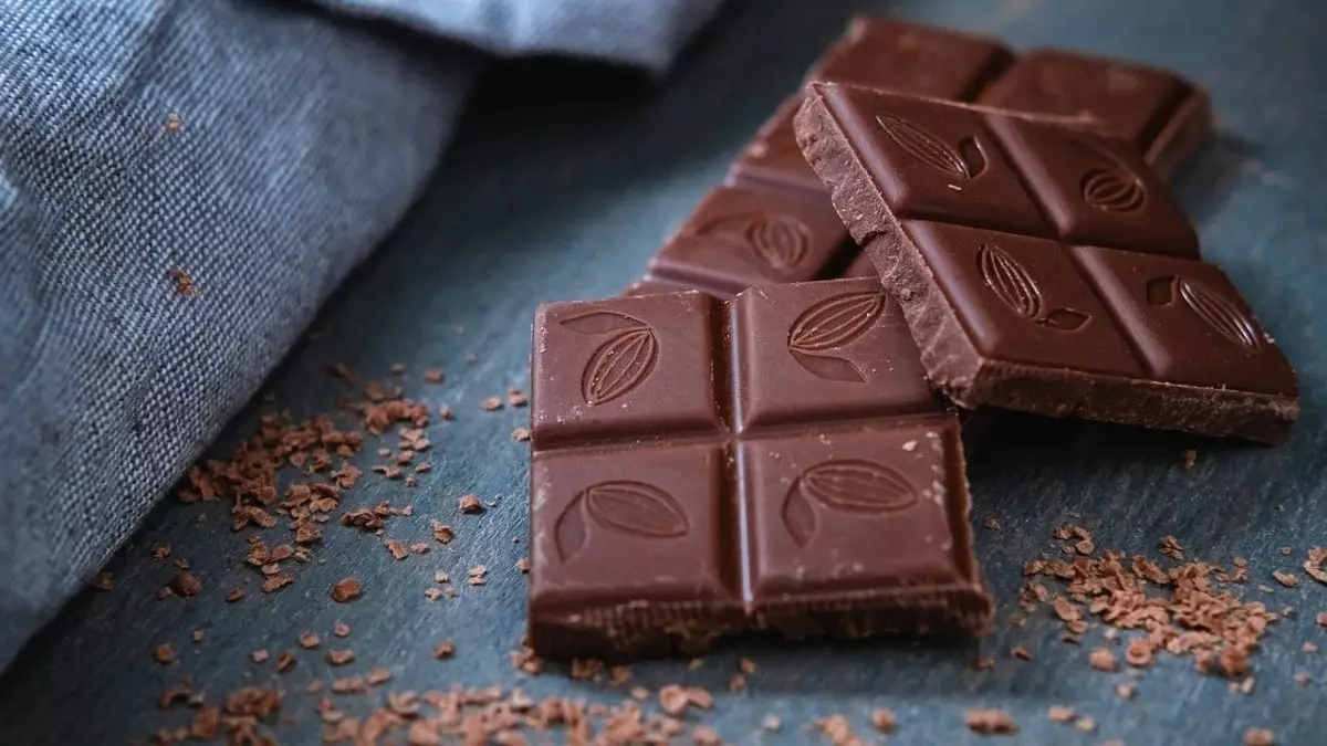 Шоколад "деликатеске" айналды: Қазақстандықтар тәттіні аз тұтынуда