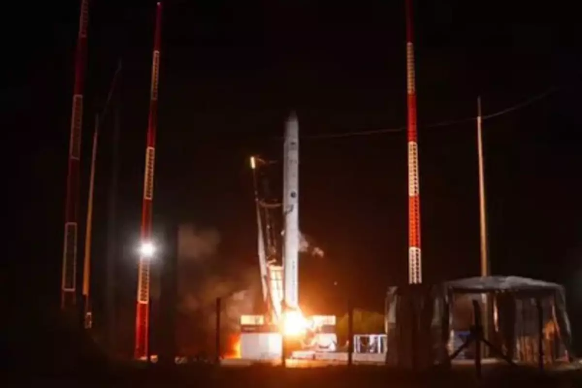 Первая коммерческая ракета Южной Кореи разбилась через 30 секунд после старта