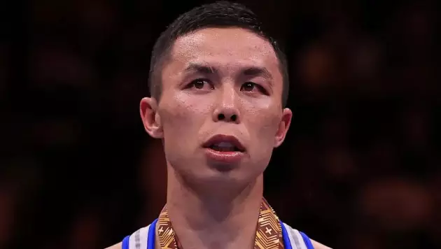 Әлем чемпионатындағы жеңістен кейін Сәкен Бибосыновқа ақ боз ат мінгізді