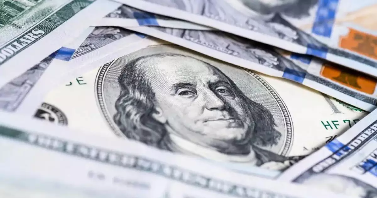  Доллар резко подешевел в Казахстане 