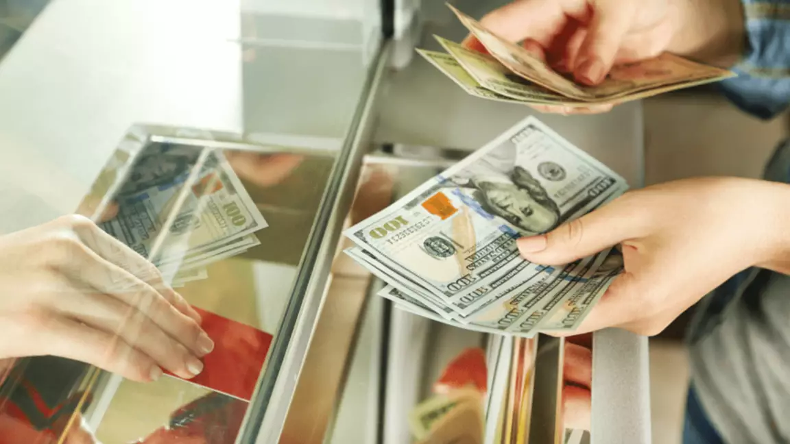 Доллар қайтадан арзандай бастады