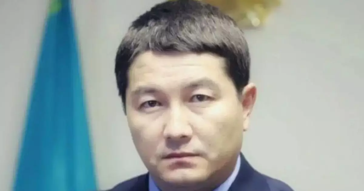  Маңғыстау облысының әкімі 1,9 млн теңге жалақысынан некесіз туған баласына қанша алимент төлейтінін айтты 
