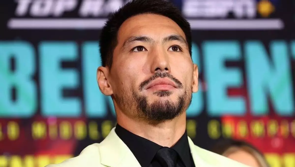 Дүниежүзілік бокс ұйымы Жәнібек Әлімханұлының мәртебесін әзірге сақтап қалды 