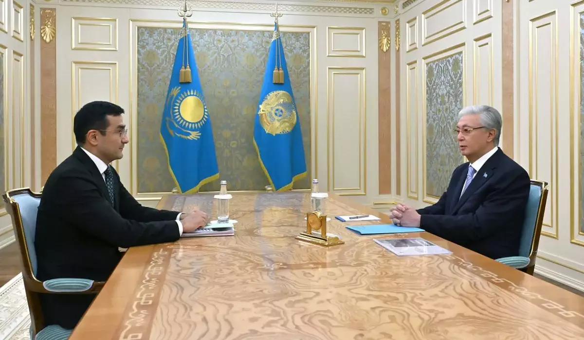 Тоқаев «Бәйтерек» ұлттық инвестициялық холдингінің басшысын қабылдады