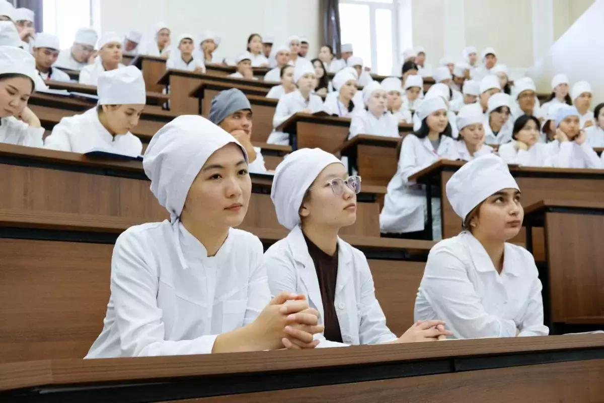 Дефицит сокращается: почему молодые врачи все больше выбирают работать в селах