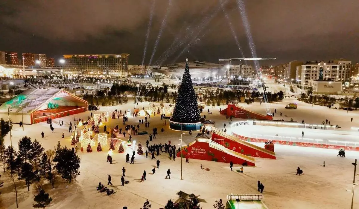 Зимние развлечения в Астане: где можно покататься на коньках и горках (ФОТО)