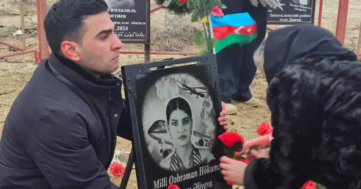  Ақтаудағы ұшақ апатында қайтыс болған стюардесса қыздың туыстары Қазақстанға келді (ФОТО) 