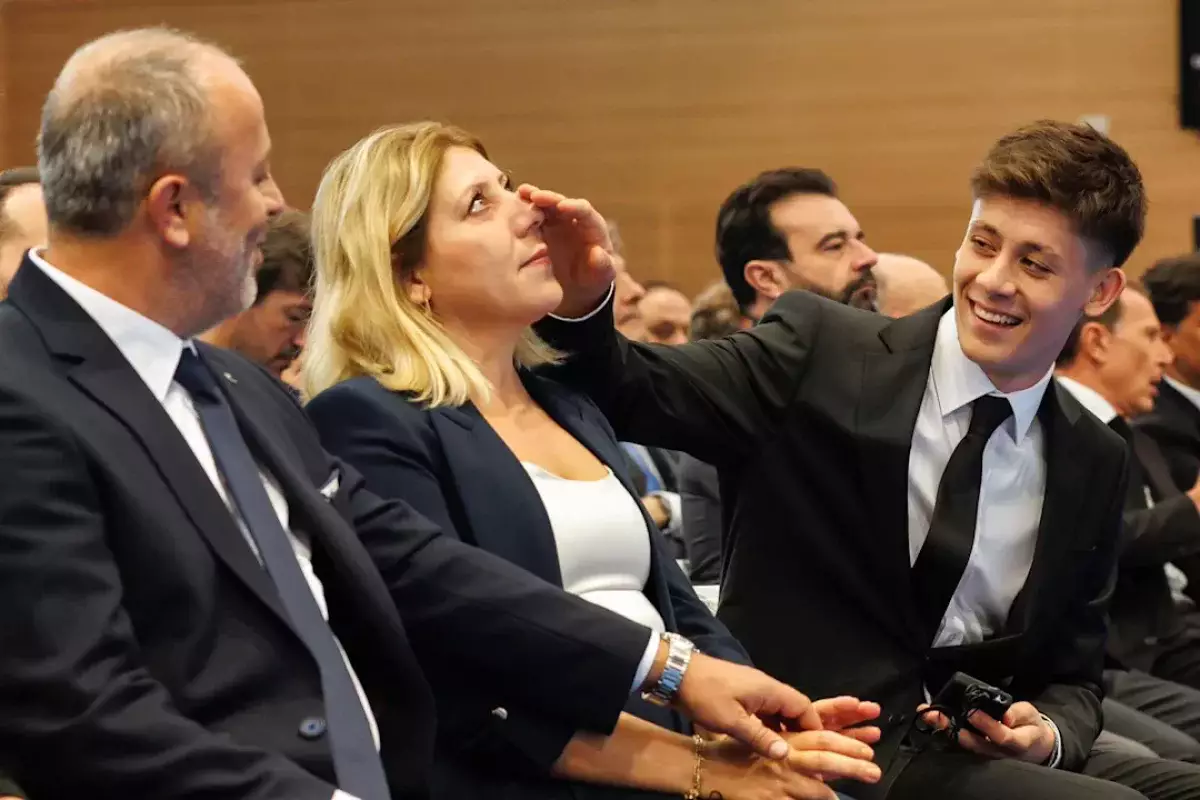 “Арда, сен тоңазытқышты толтыруың керек” – Арда Гүлердің хаты