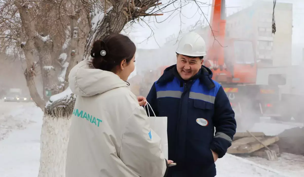 Жұмысшы мамандарға құрмет: «Жастар Рухының» жастары ерекше акция өткізді