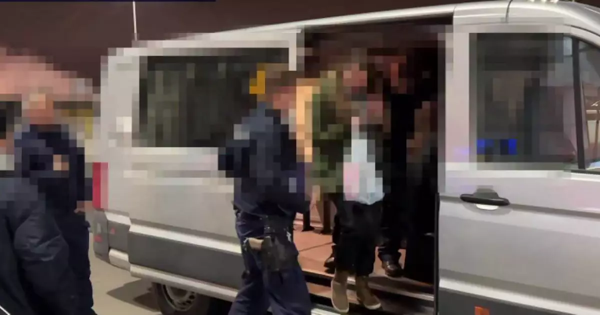  Адам ағзаларын саудалаумен айналысқан күдікті Польшадан экстрадицияланды 