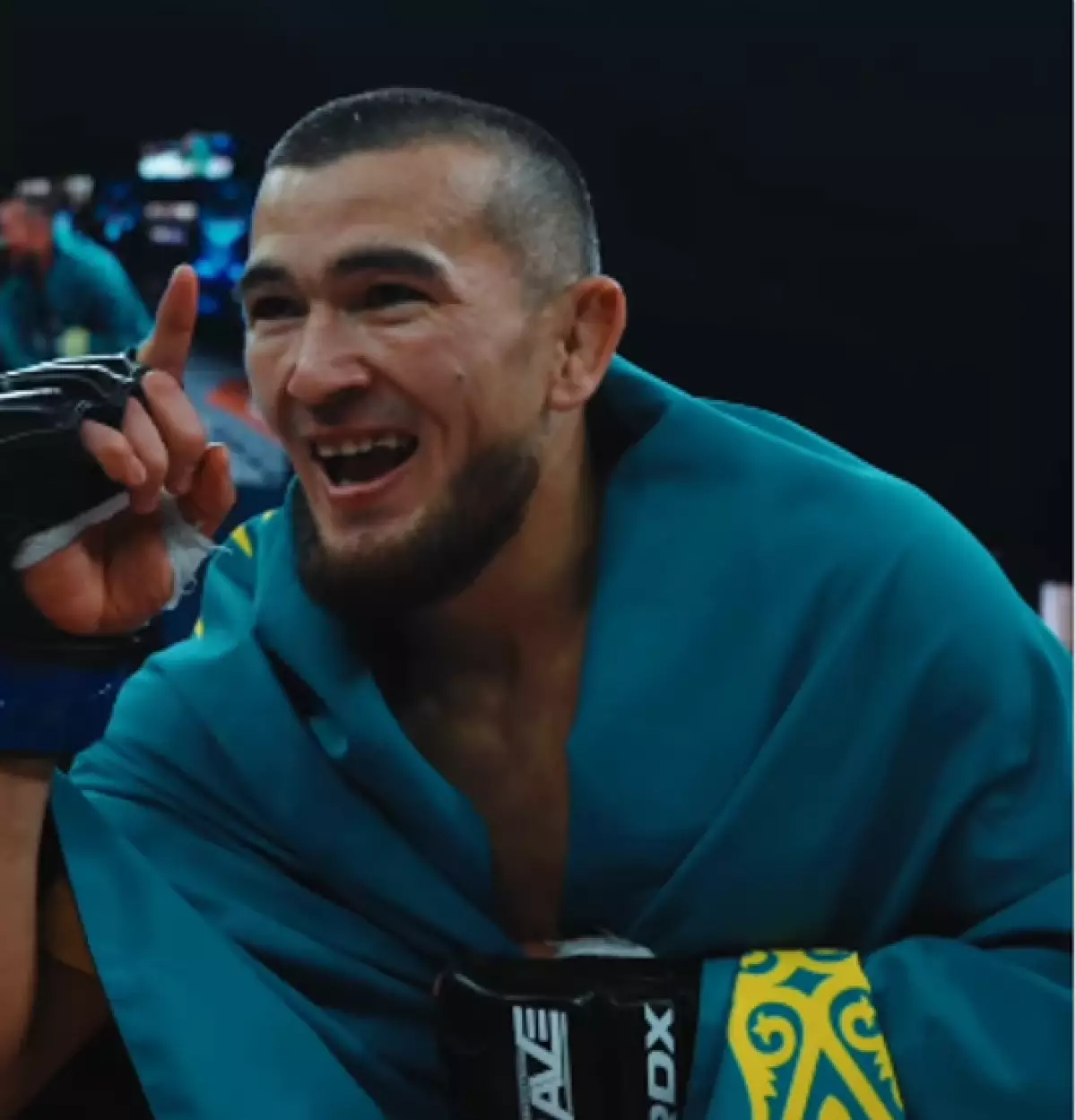 Қазақстандық файтер өзбек қарсыласын нокаутқа түсірді