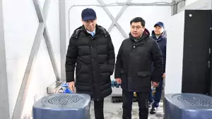 Алматы әкімі Дархан Сатыбалды Сұлуcай шағынауданында инженерлік желілердің құрылысын тексерді