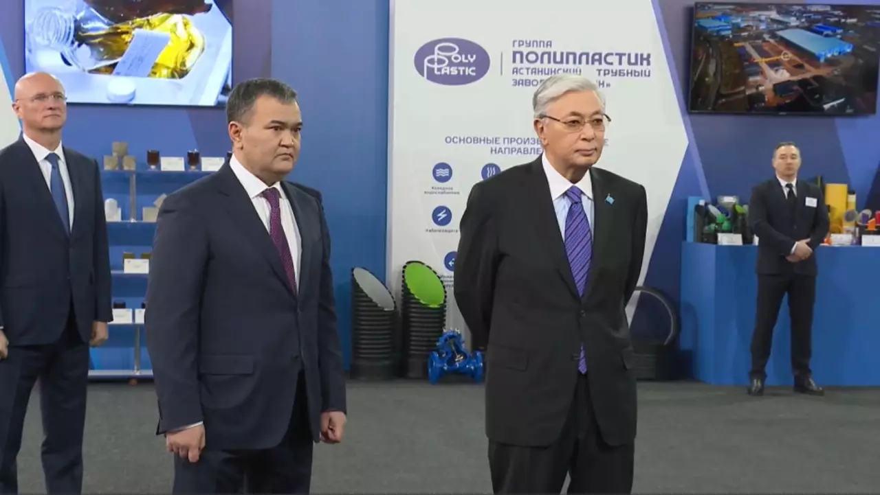 Мемлекет басшысы елорда зауыттарының қызметімен танысты