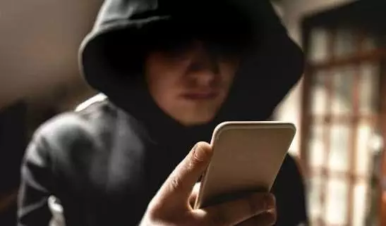 Троих школьников задержали по делу о лжеминировании школы Алматы