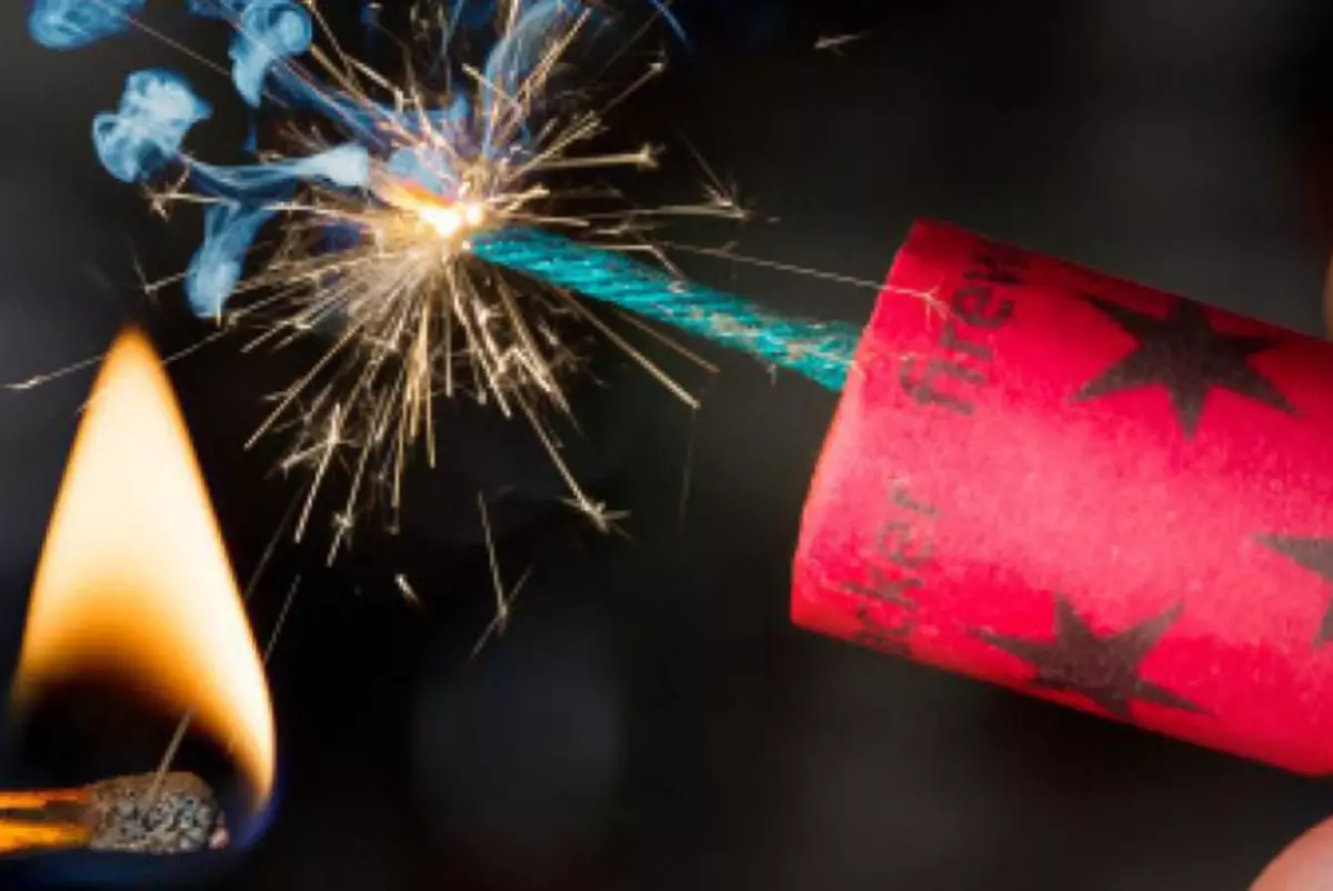 Нелегальную пиротехнику массово изымают в Алматы