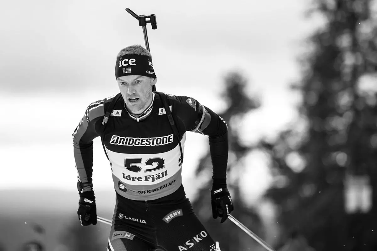 Еуропаның үш дүркін чемпионы атанған биатлоншы жұмбақ жағдайда қайтыс болды