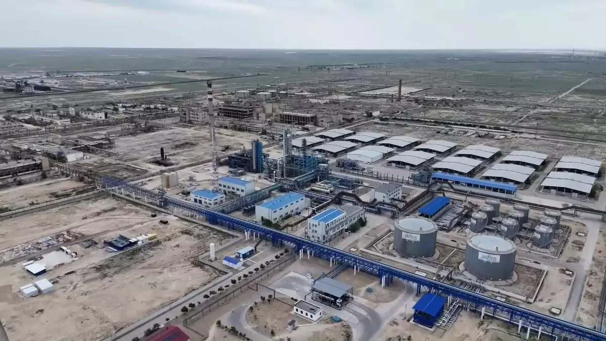 Күкіртті көміртек шектен тыс артқан: Маңғыстауда битум өндіретін кәсіпорынға тексеріс жүргізіледі