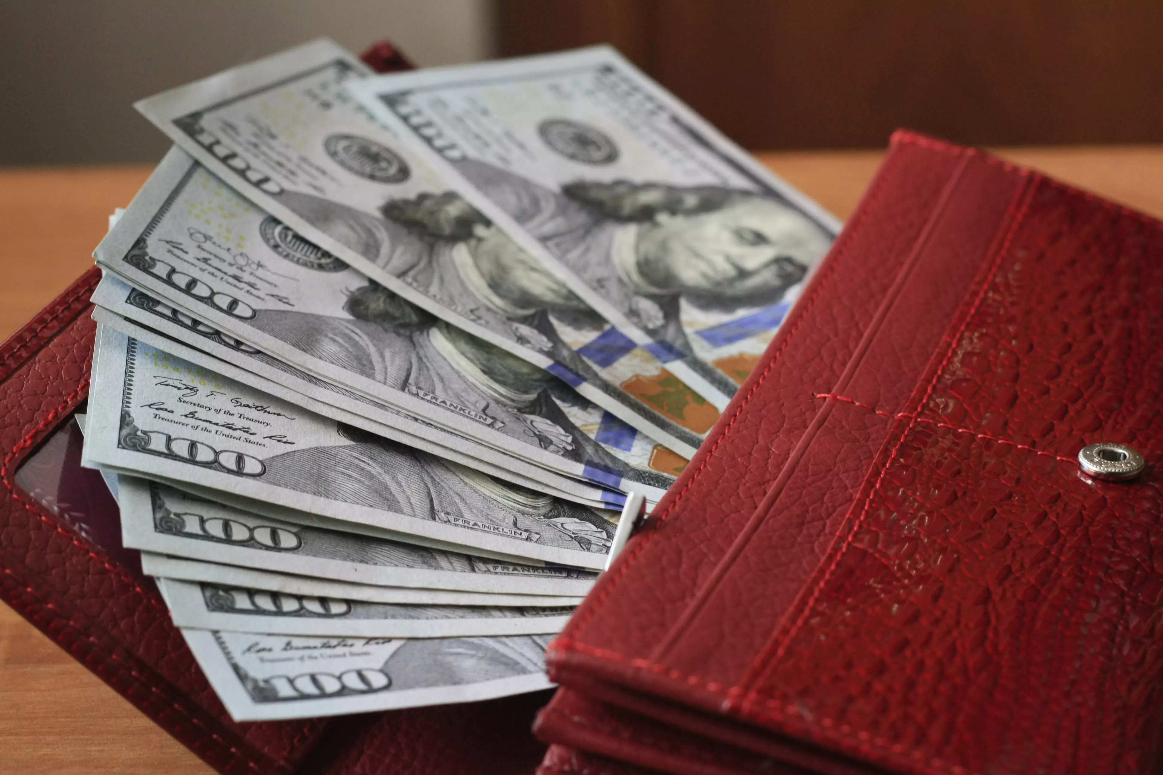 Выплаты пенсий превысили 3,8 трлн тенге с начала года в Казахстане