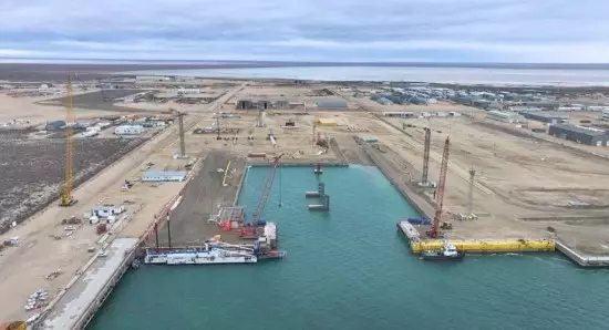 В Казахстане начались дноуглубительные работы в порту Курык.