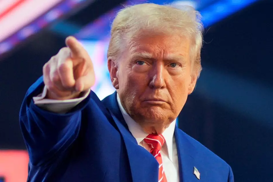 Трамп призвал лишать лицензий критикующие его телеканалы