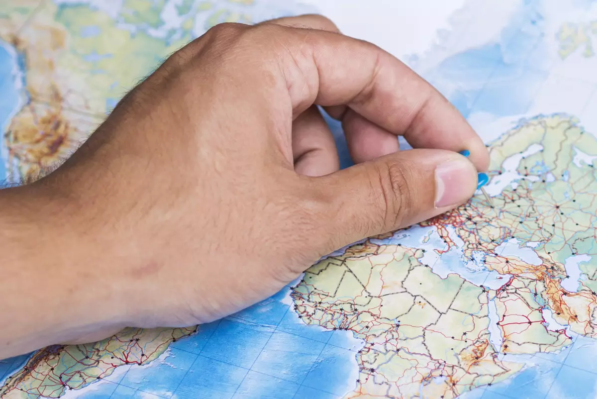 Более 87% казахстанцев считают ситуацию в регионах спокойной и стабильной – соцопрос