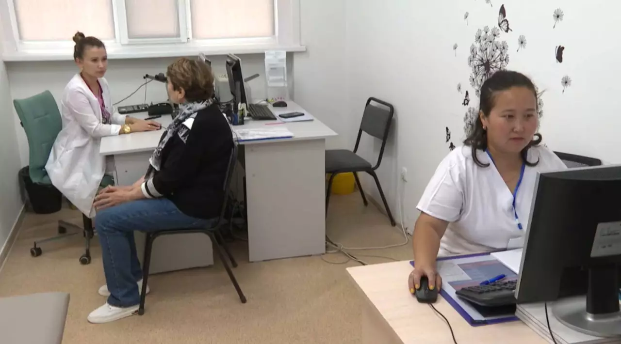 Енді дәрігерлерге жасанды интеллект көмектеседі