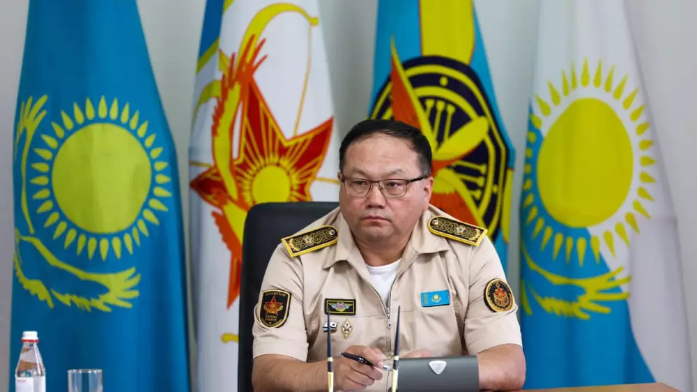 Токаев освободил от должности замминистра обороны
