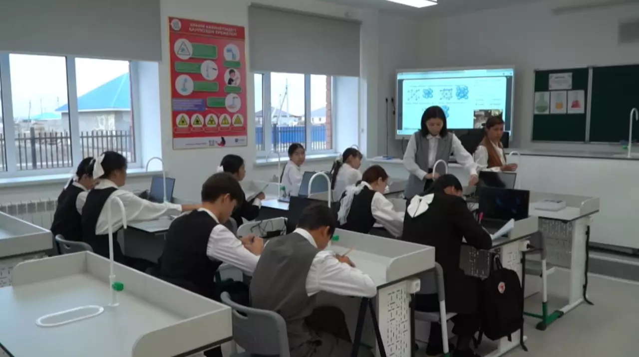 Президент мектеп құрылысына бизнесті тартуды тапсырды