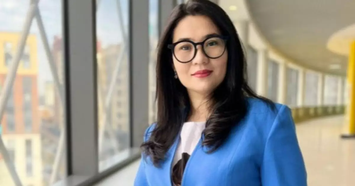  Сүйінші, ағайын! Танымал мектеп директоры қуанышты хабарын жеткізді (ФОТО) 