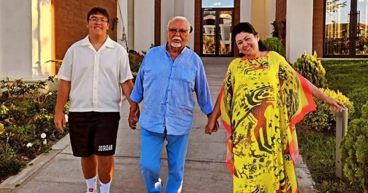  `Көз алдымда солғанда қолымнан еш шара келмеді`: Бағдат Әшімова Асанәлі Әшімов туралы толғанды (ВИДЕО) 