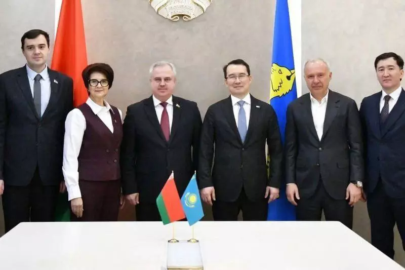 В Гомеле открылось почетное консульство Казахстана.