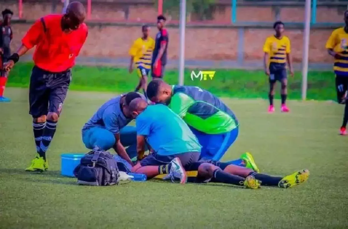 Африкалық футболшы алаңда қаза тапты