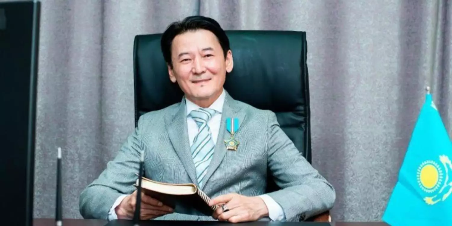 «Қуанышымыз шексіз»: Қыдырәлі Болманов орденмен марапатталды