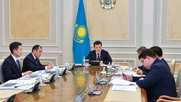 ЖИ және атом энергетикасы мамандары енді «Болашақ» бағдарламасы бойынша білім алады