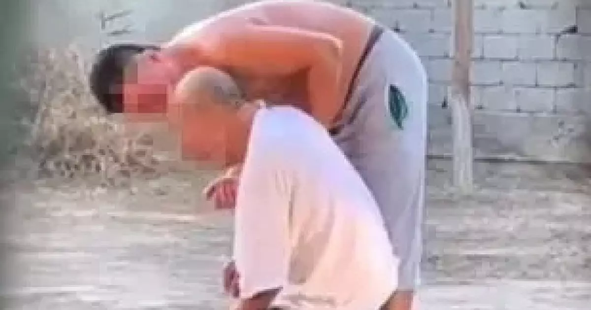  Өз әкесін көшеде ұрып-соққан азамат қанша жылға сотталмақ? 