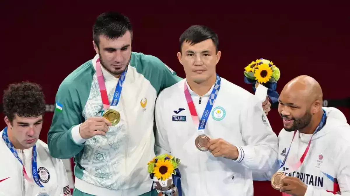 «Орның бөлек, әлі де айтарың бар». Қамшыбек Қоңқабаевқа Жалоловтан кейін рингке оралуға ұсыныс жасалған