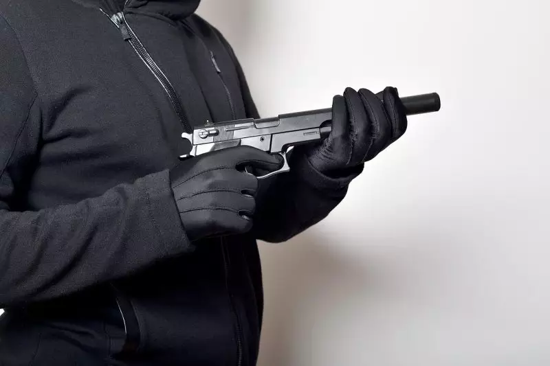 Полиция Казахстана усилила контроль за оружейными магазинами и тюрьмами перед Новым годом